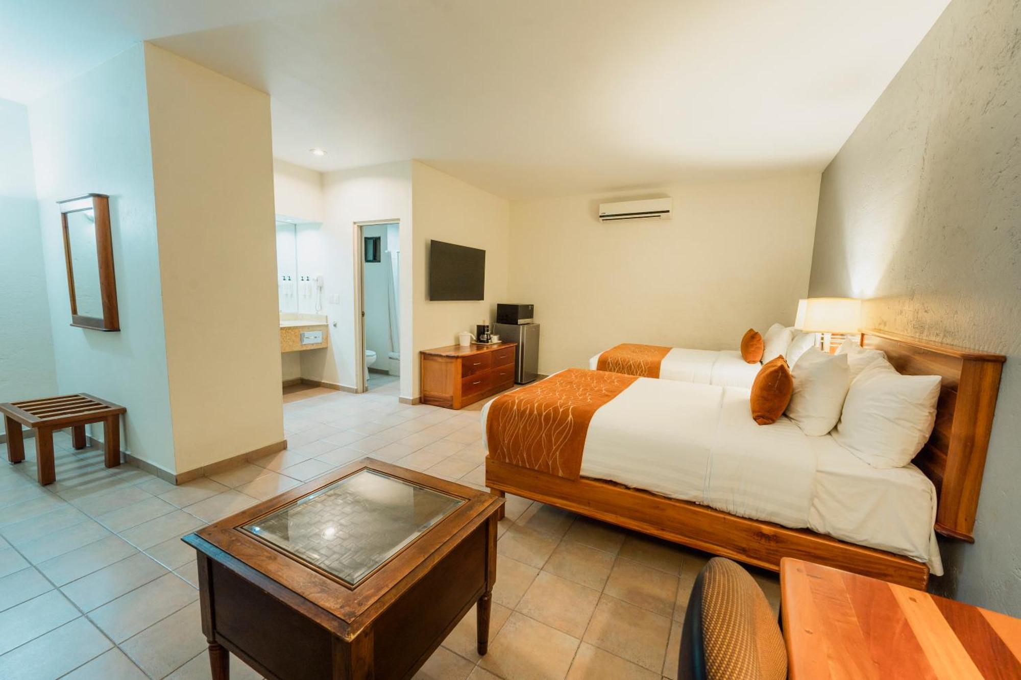 Comfort Inn Tampico Extérieur photo