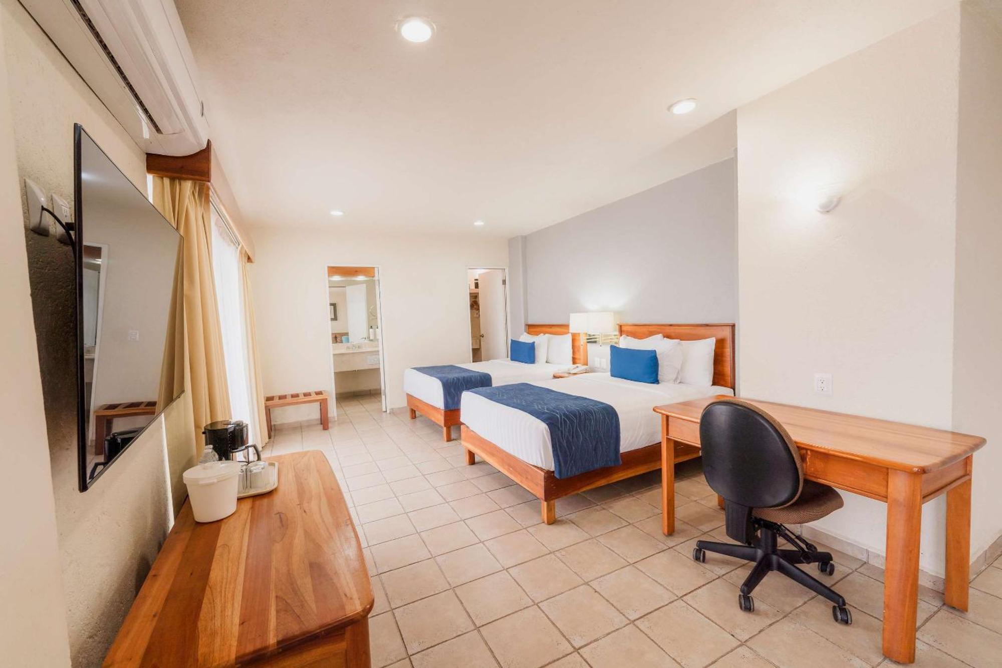 Comfort Inn Tampico Extérieur photo
